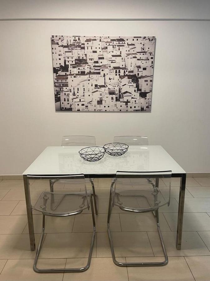 Amazing 2-Bedroom Apartment With Pool!! Limassol Kültér fotó