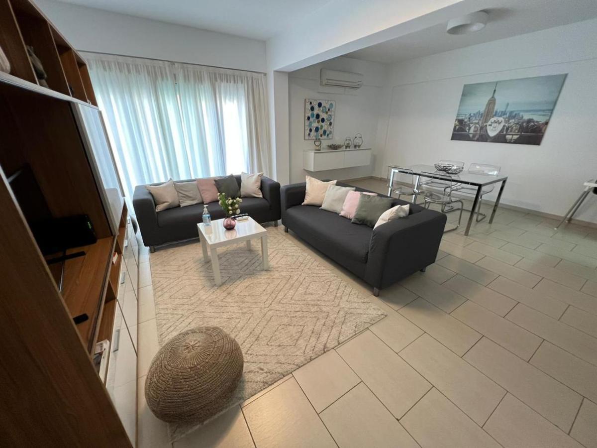 Amazing 2-Bedroom Apartment With Pool!! Limassol Kültér fotó